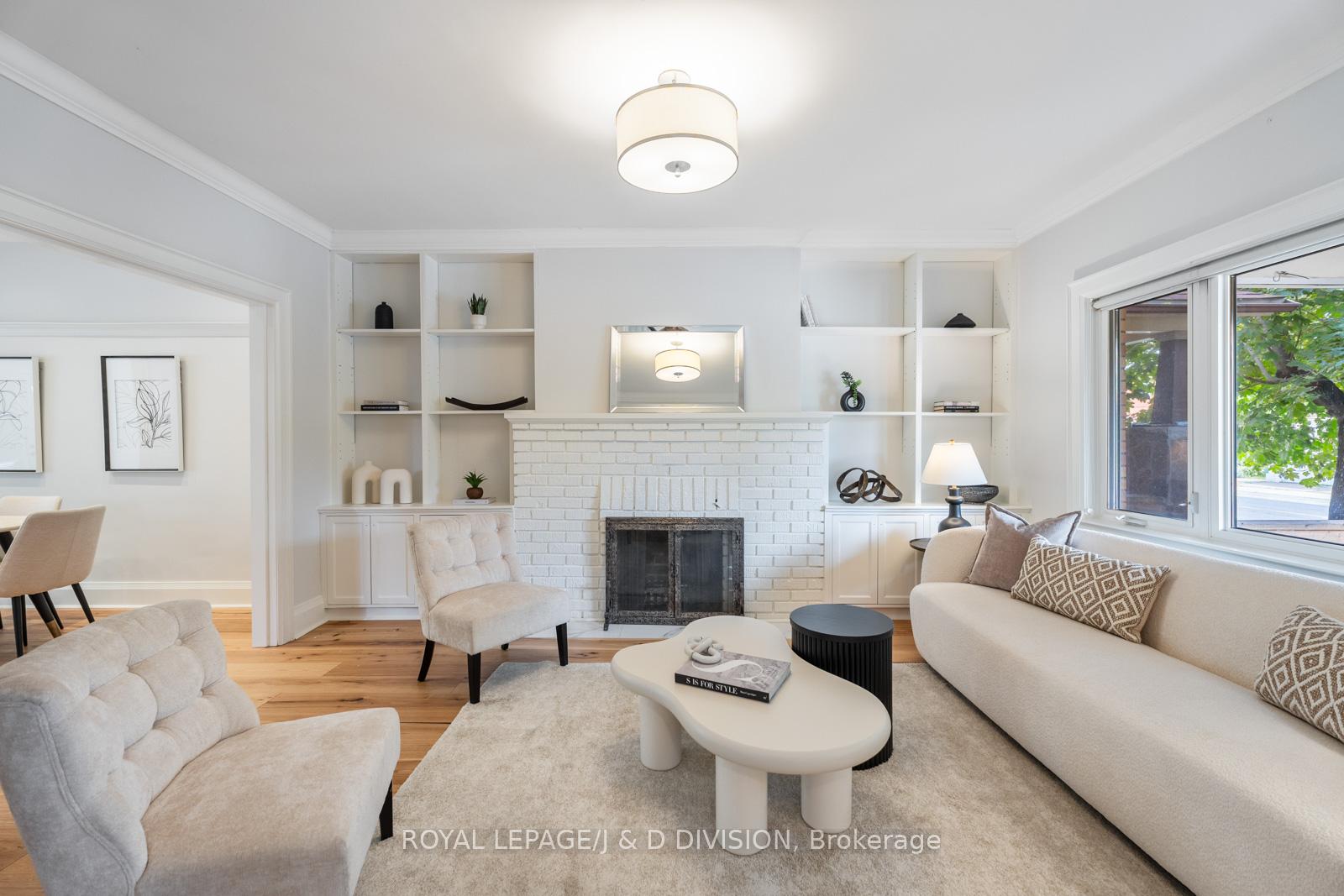 Photo 4 of 256 Mortimer Avenue, Toronto, Danforth Village-East York — HOMEH