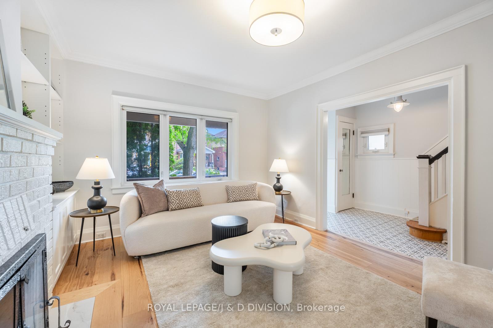 Photo 6 of 256 Mortimer Avenue, Toronto, Danforth Village-East York — HOMEH