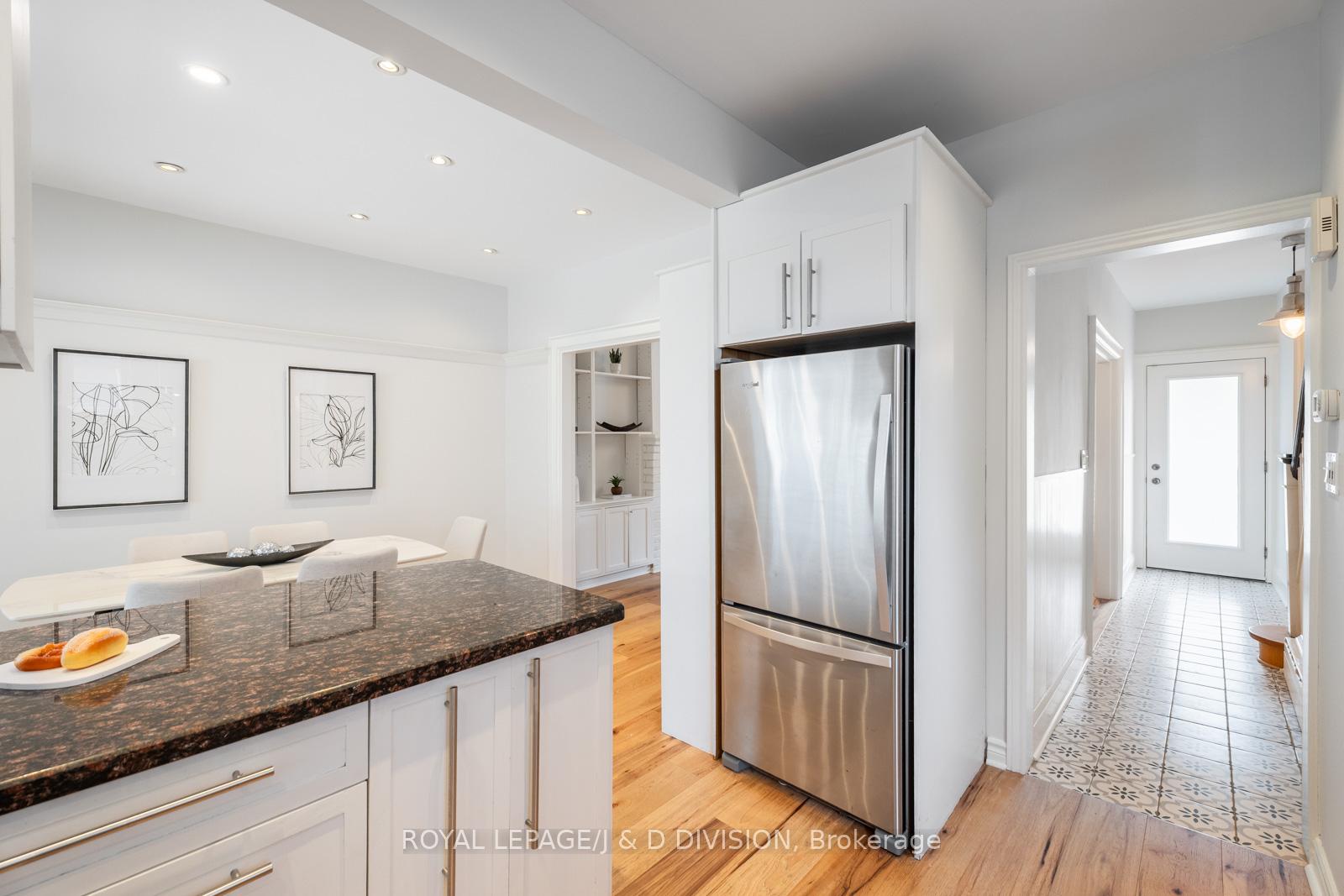 Photo 13 of 256 Mortimer Avenue, Toronto, Danforth Village-East York — HOMEH