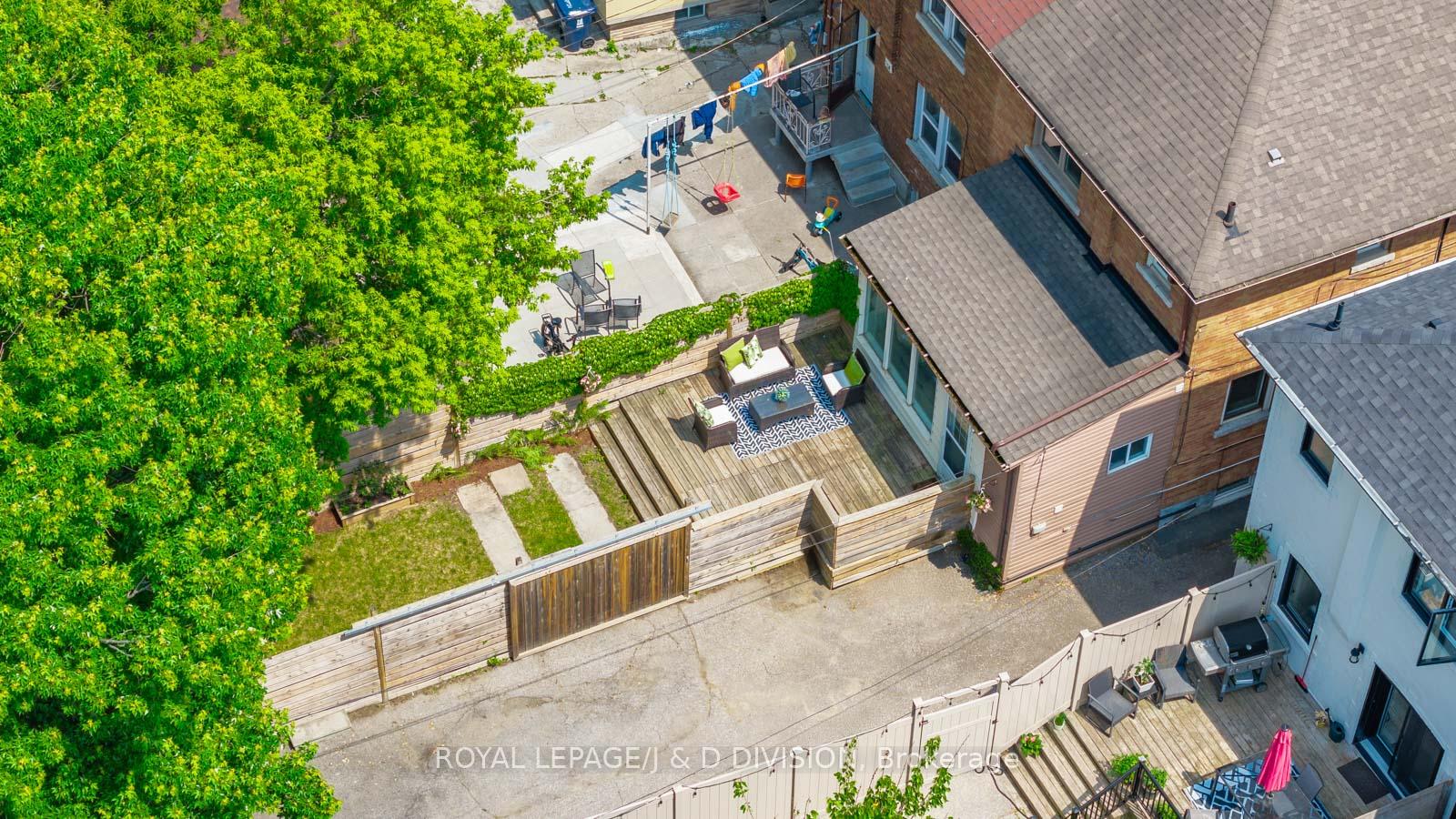 Photo 39 of 256 Mortimer Avenue, Toronto, Danforth Village-East York — HOMEH