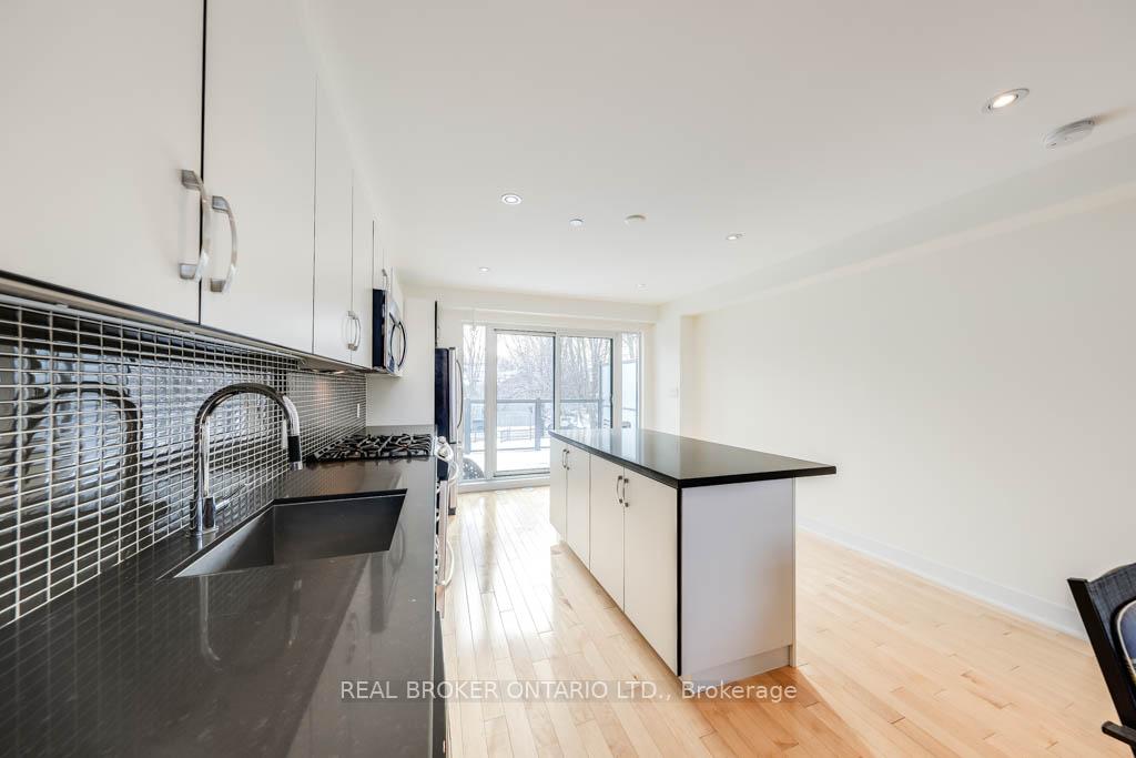 Photo 3 of 987 Dundas Street E, Toronto, South Riverdale — HOMEH