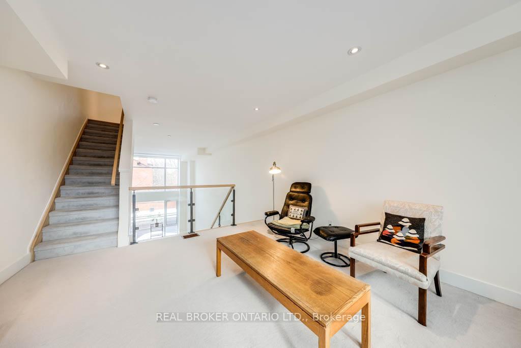 Photo 6 of 987 Dundas Street E, Toronto, South Riverdale — HOMEH