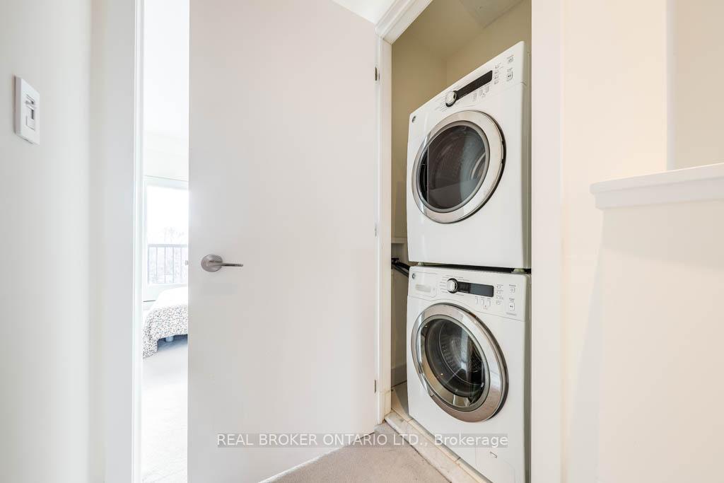 Photo 13 of 987 Dundas Street E, Toronto, South Riverdale — HOMEH