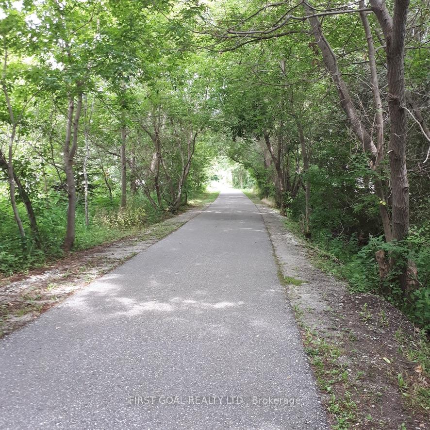 Photo 21 of 17 Ralph Dalton Boulevard, Tay, Victoria Harbour — HOMEH