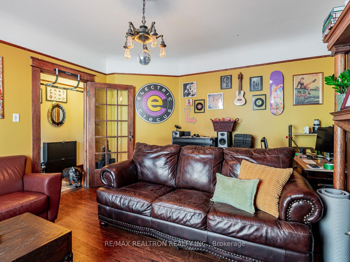 Photo 22 of 867 Bathurst Street, Toronto, The Annex — HOMEH