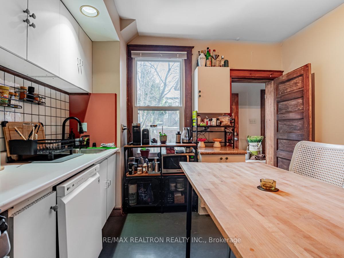 Photo 25 of 867 Bathurst Street, Toronto, The Annex — HOMEH