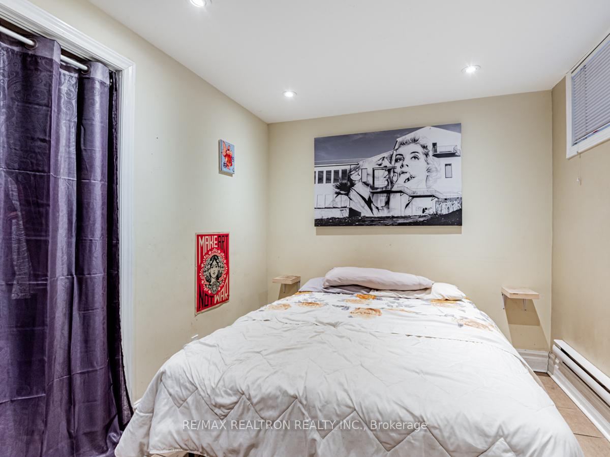Photo 31 of 867 Bathurst Street, Toronto, The Annex — HOMEH