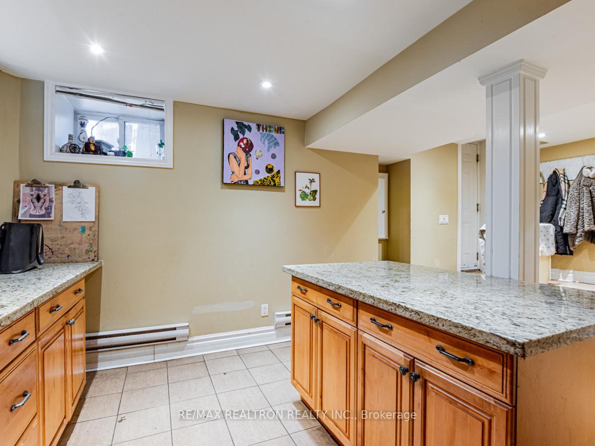 Photo 38 of 867 Bathurst Street, Toronto, The Annex — HOMEH