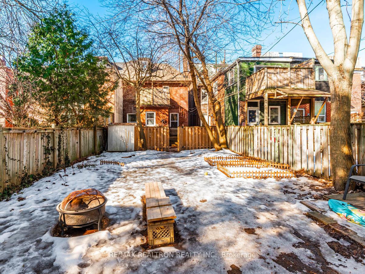 Photo 44 of 867 Bathurst Street, Toronto, The Annex — HOMEH
