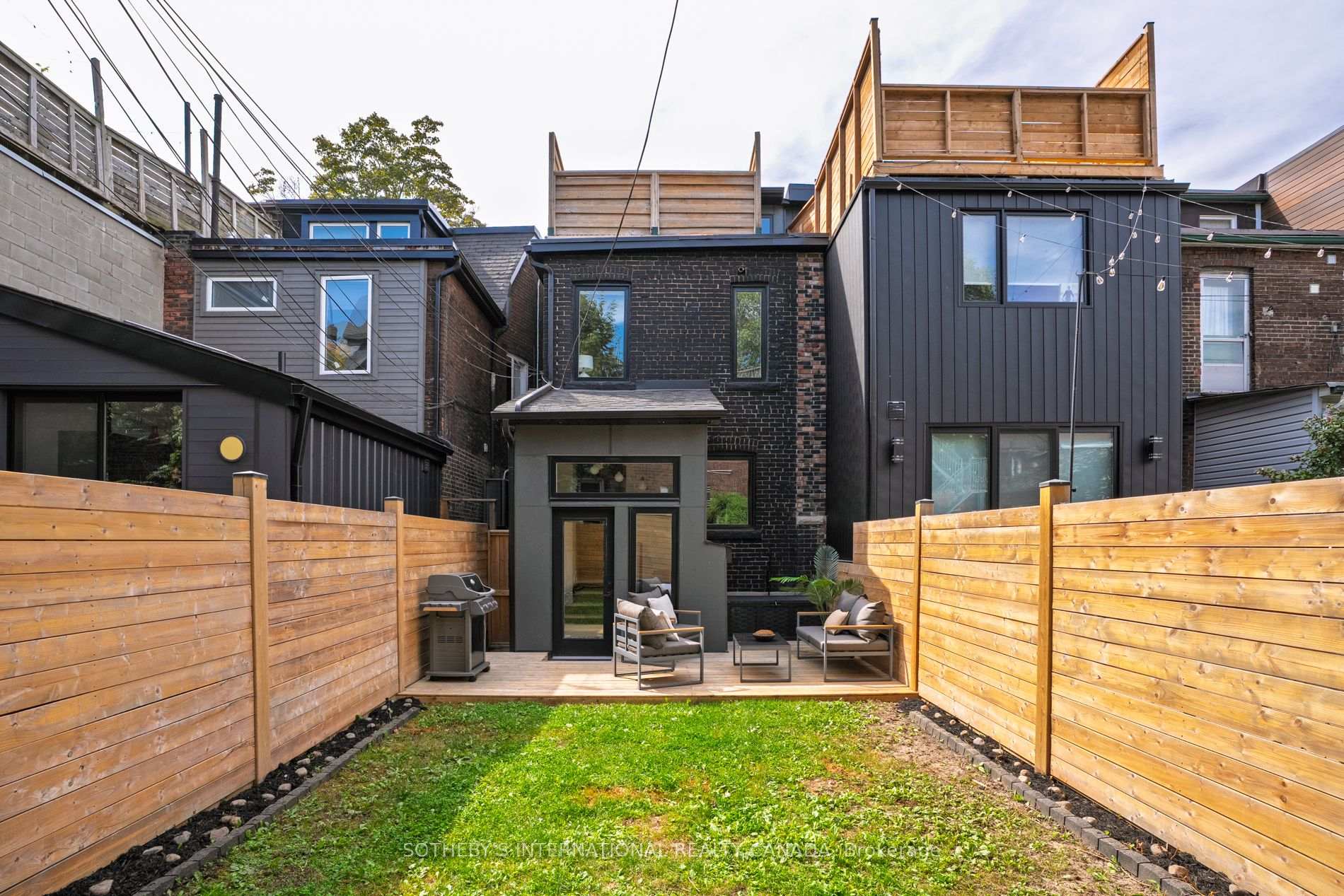Photo 46 of 7 Beatrice Street, Toronto, Trinity-Bellwoods — HOMEH