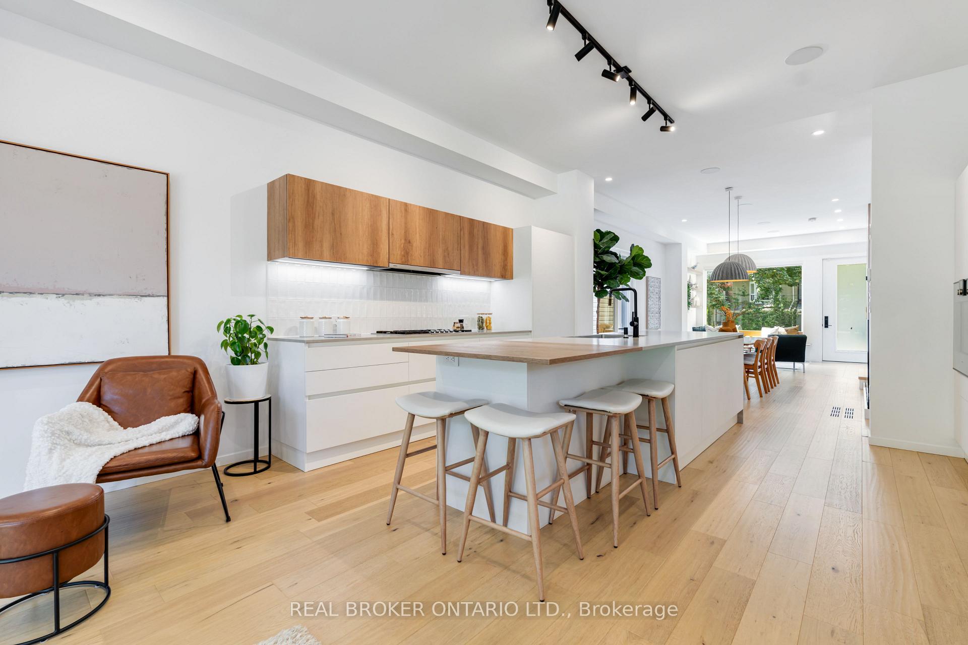 Photo 10 of 57 Rhodes Avenue, Toronto, Greenwood-Coxwell — HOMEH
