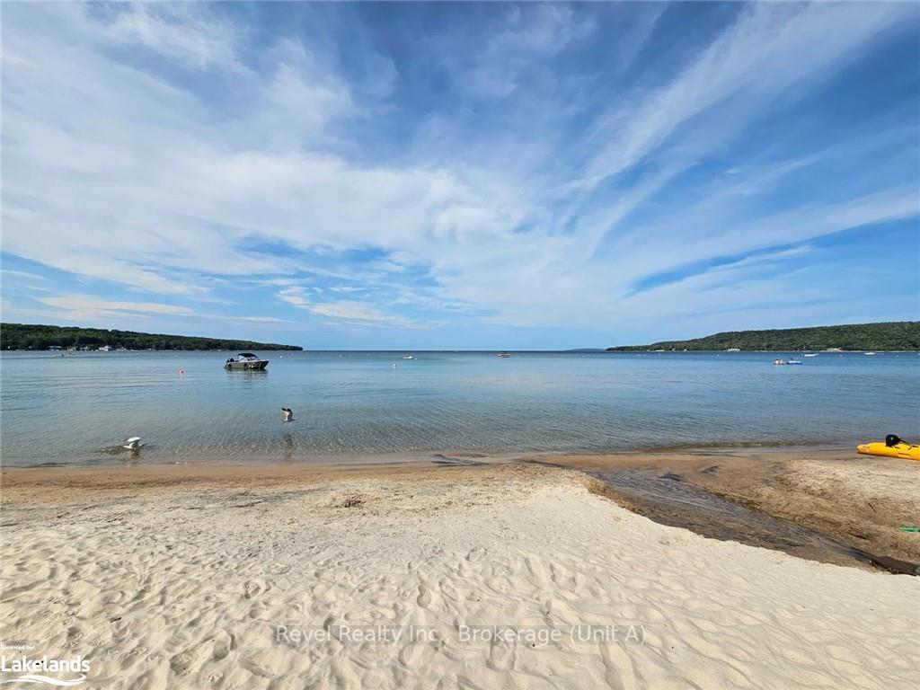 Photo 4 of 135 Centre Beach Road, Tiny, Rural Tiny — HOMEH
