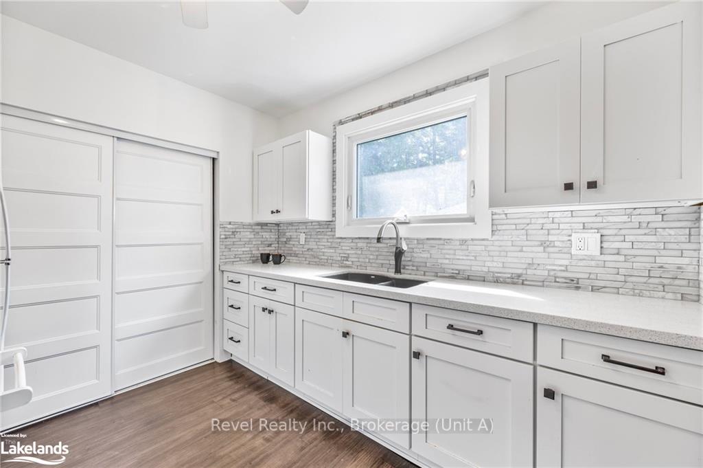 Photo 11 of 135 Centre Beach Road, Tiny, Rural Tiny — HOMEH