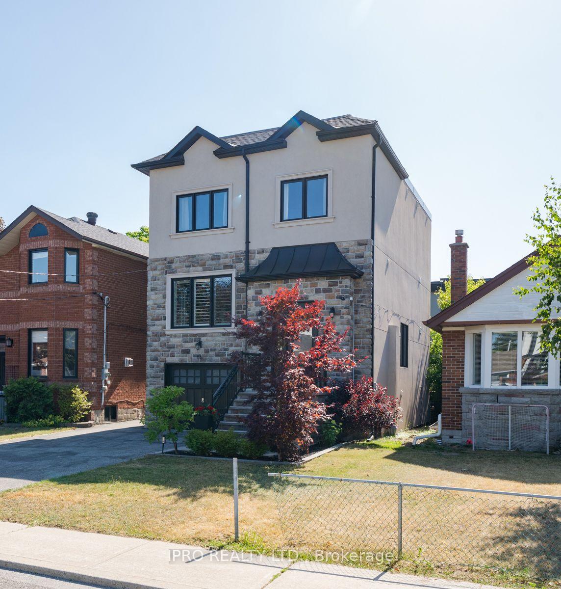 Photo 2 of 86 Roosevelt Road, Toronto, East York — HOMEH