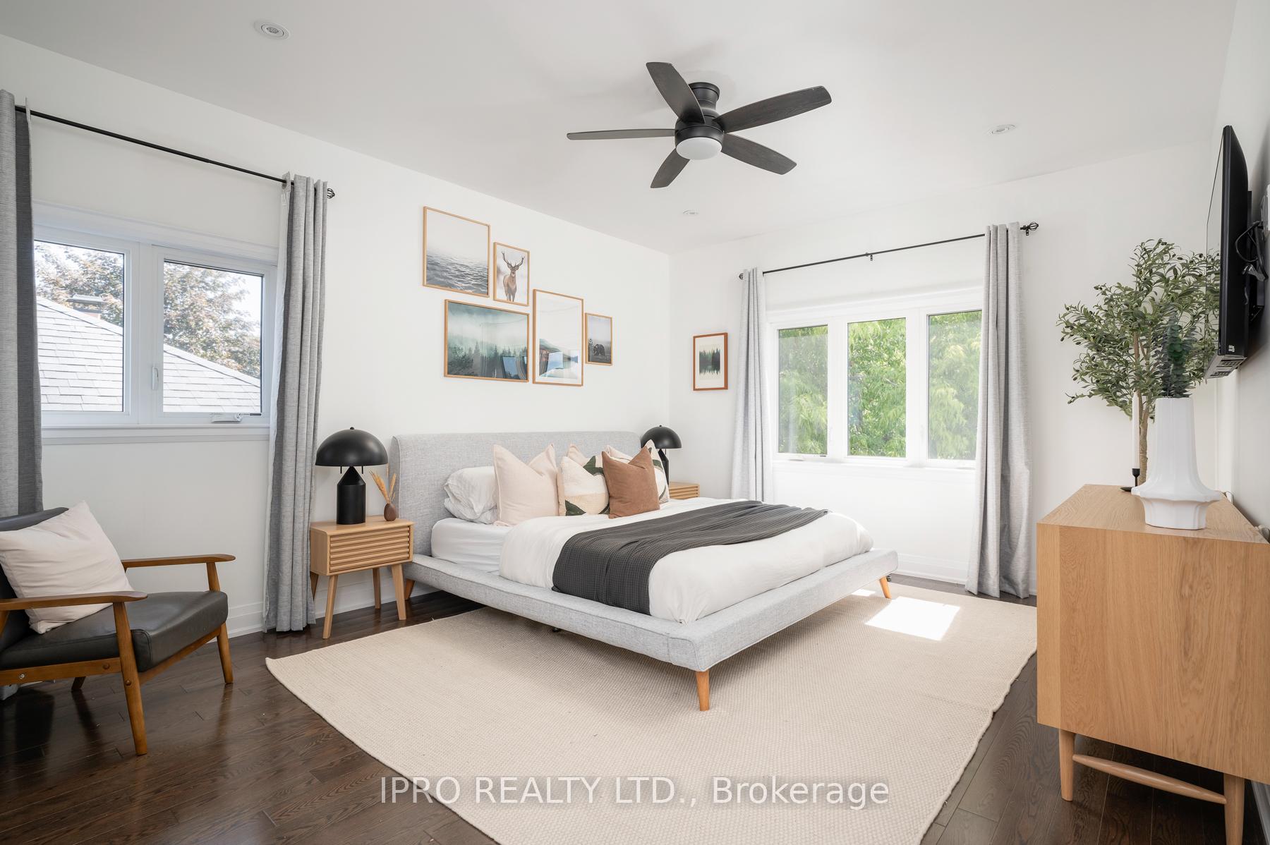Photo 17 of 86 Roosevelt Road, Toronto, East York — HOMEH
