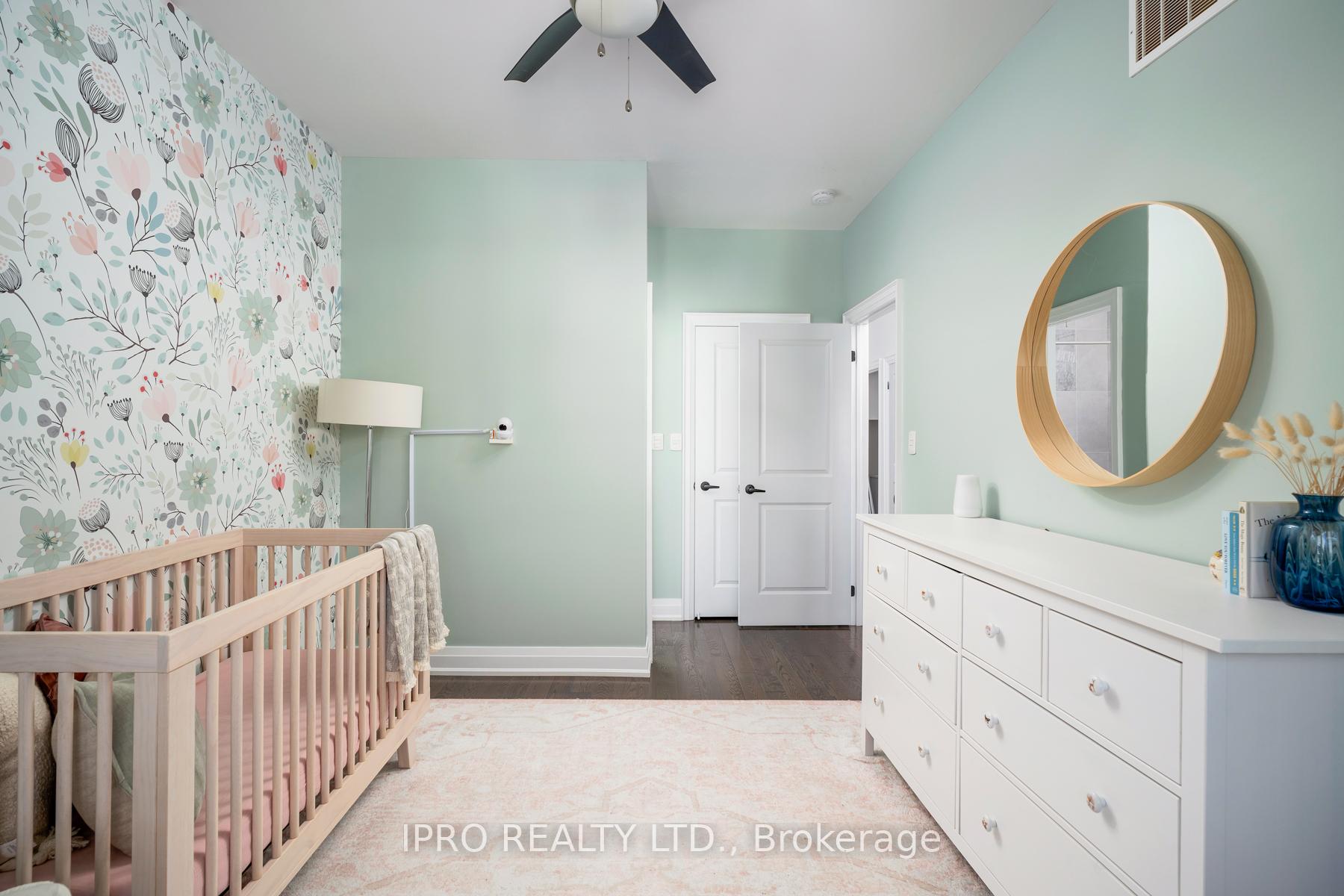 Photo 31 of 86 Roosevelt Road, Toronto, East York — HOMEH