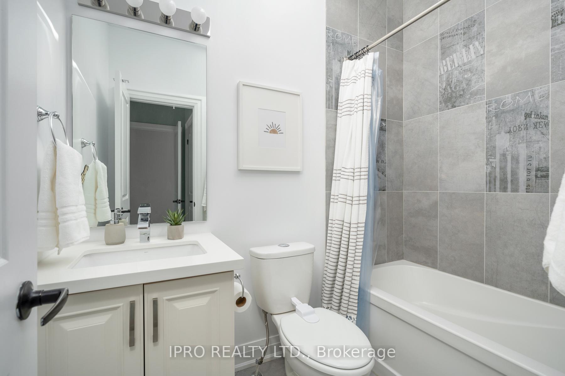 Photo 32 of 86 Roosevelt Road, Toronto, East York — HOMEH