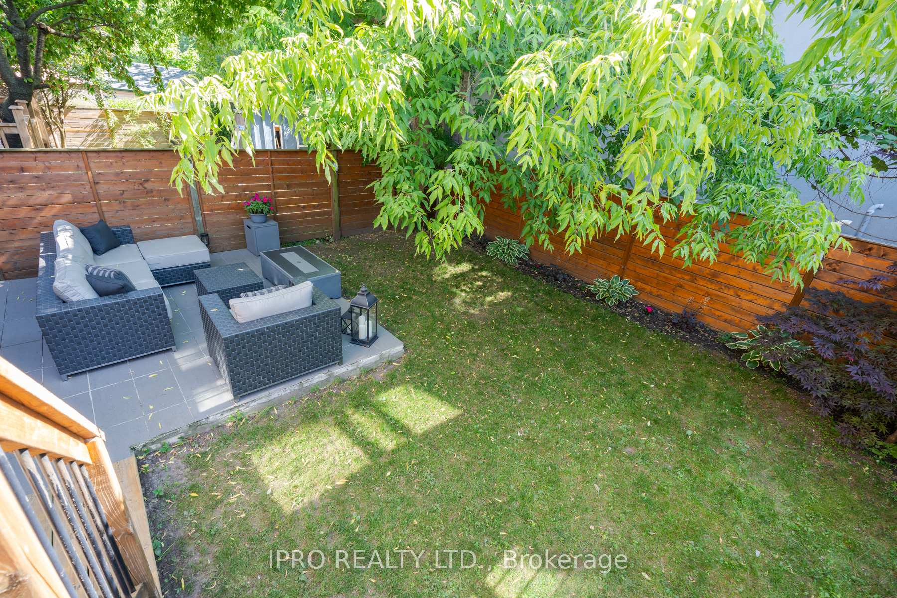 Photo 43 of 86 Roosevelt Road, Toronto, East York — HOMEH