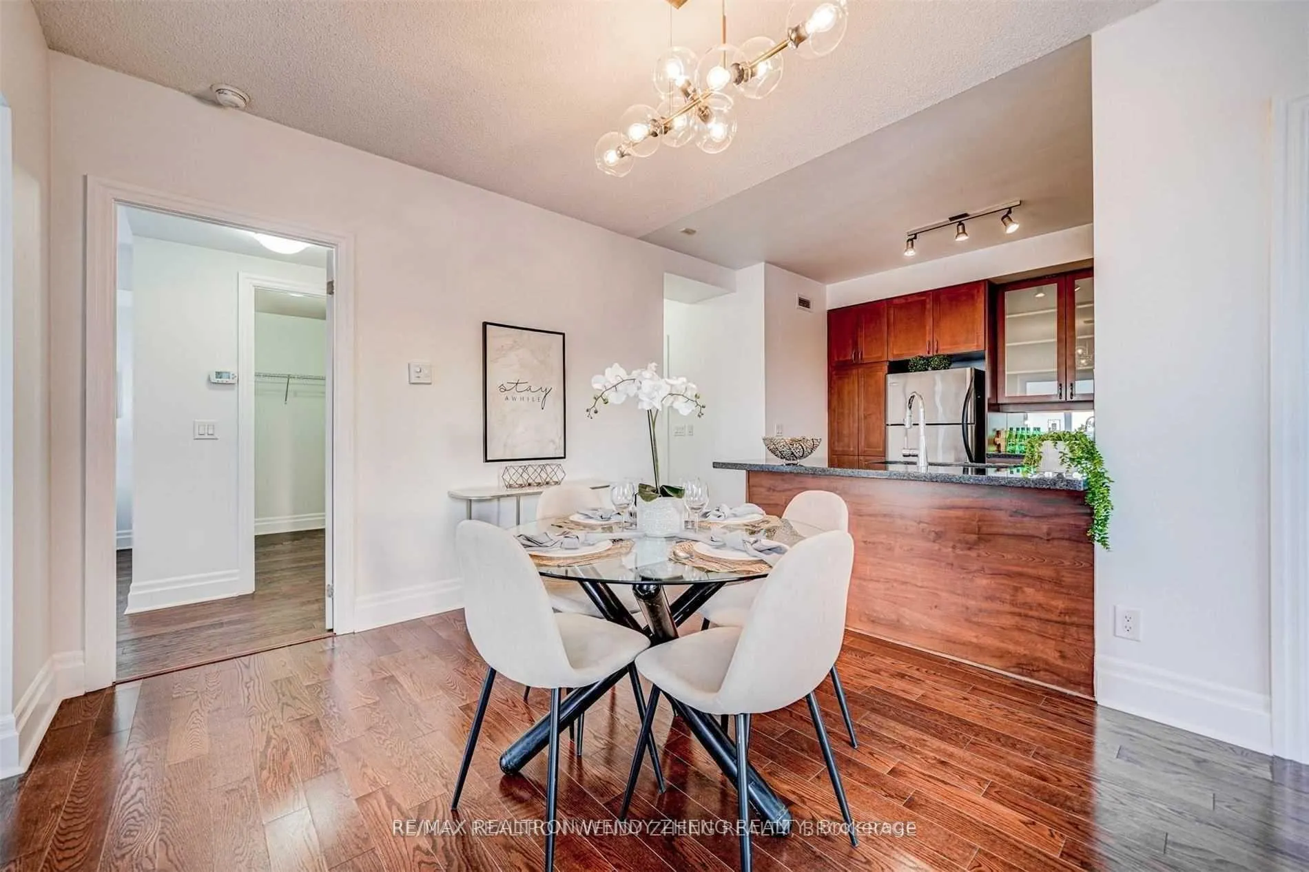 Photo 8 of Unit 609, 1 Upper Duke Crescent, Markham, Unionville — HOMEH