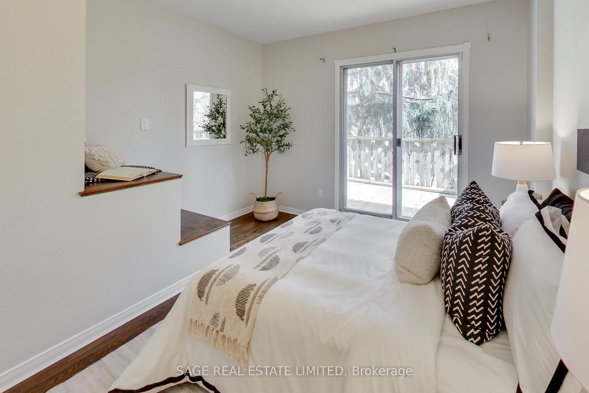 Photo 21 of 830 Manning Avenue, Toronto, The Annex — HOMEH