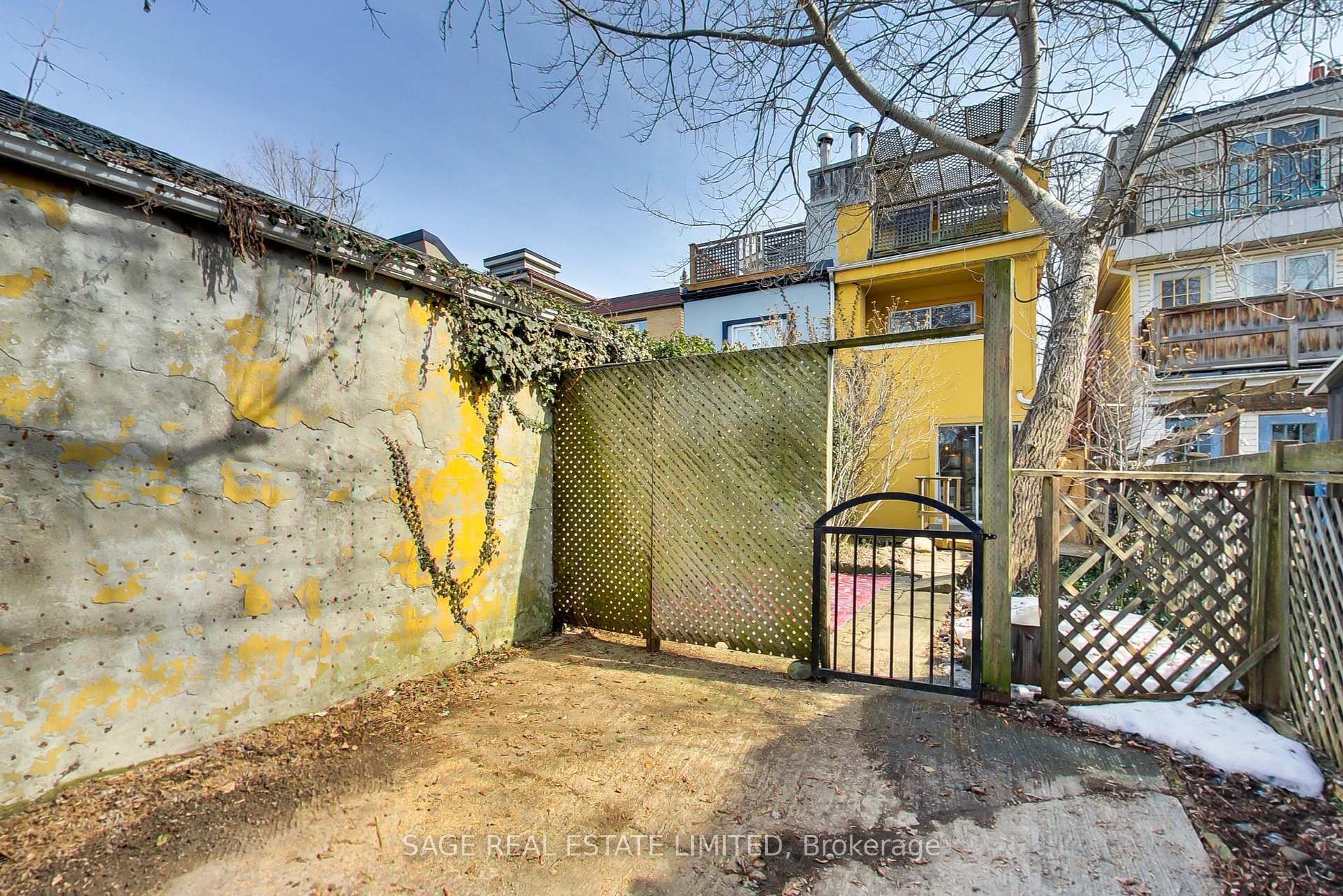Photo 41 of 830 Manning Avenue, Toronto, The Annex — HOMEH