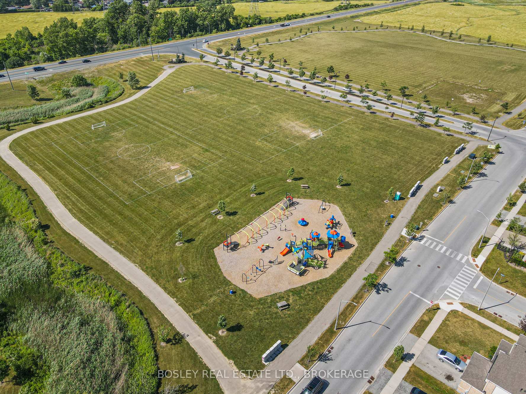 Photo 9 of 27 Success Way, Thorold, Rolling Meadows — HOMEH