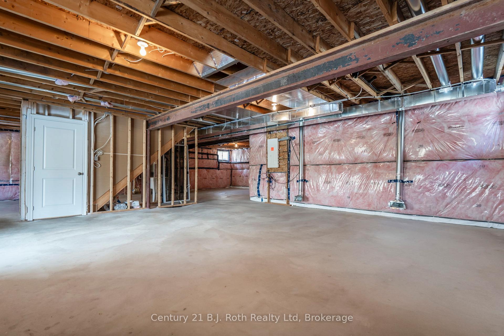 Photo 41 of 52 Hunter Avenue, Tay, Victoria Harbour — HOMEH
