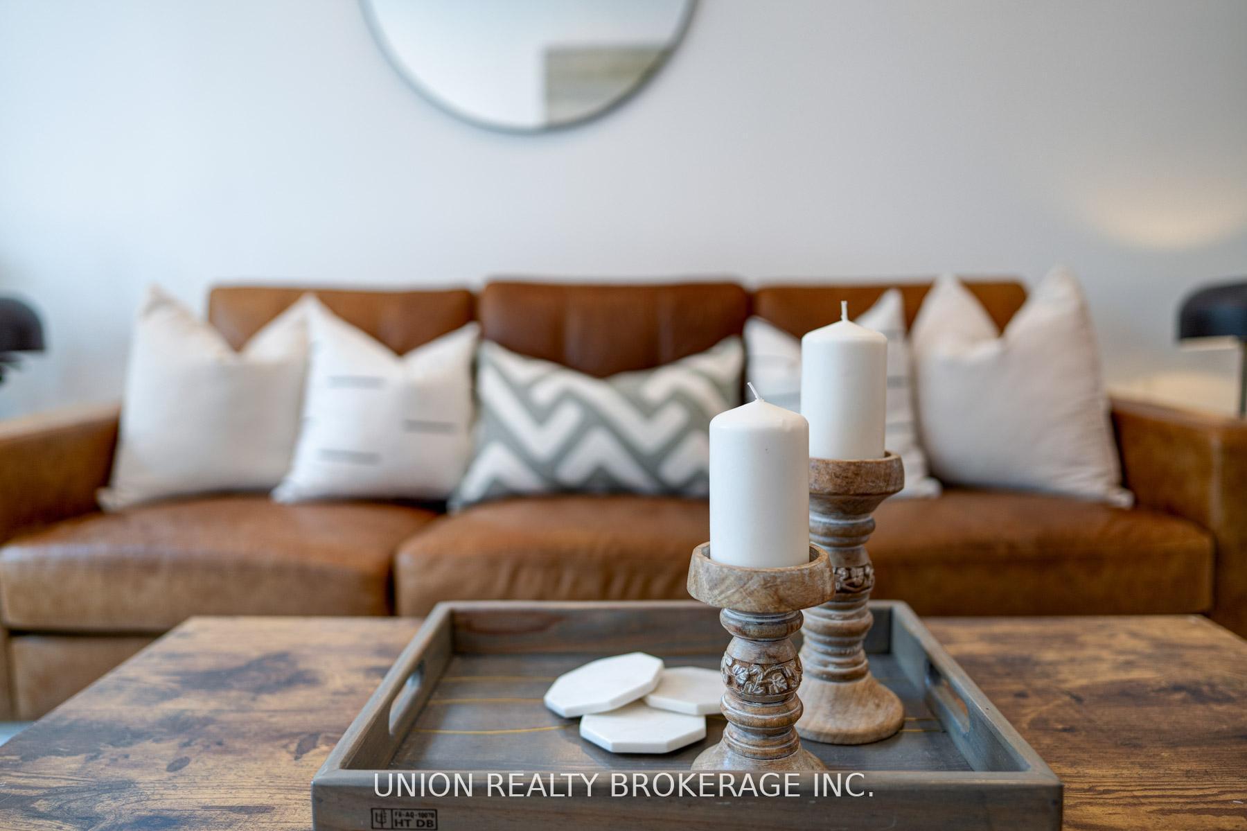 Photo 7 of 316 Westlake Avenue, Toronto, Woodbine-Lumsden — HOMEH