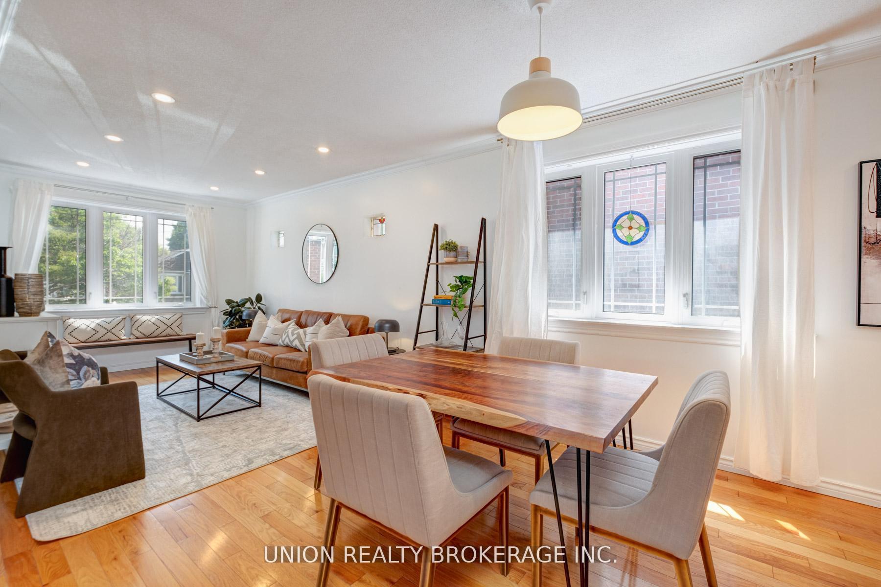Photo 13 of 316 Westlake Avenue, Toronto, Woodbine-Lumsden — HOMEH