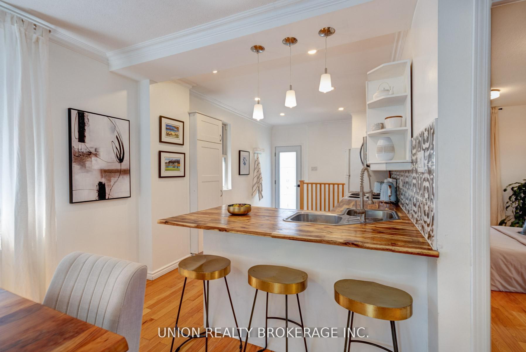 Photo 15 of 316 Westlake Avenue, Toronto, Woodbine-Lumsden — HOMEH