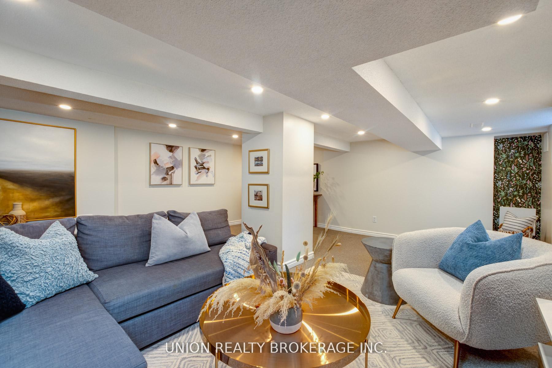 Photo 27 of 316 Westlake Avenue, Toronto, Woodbine-Lumsden — HOMEH