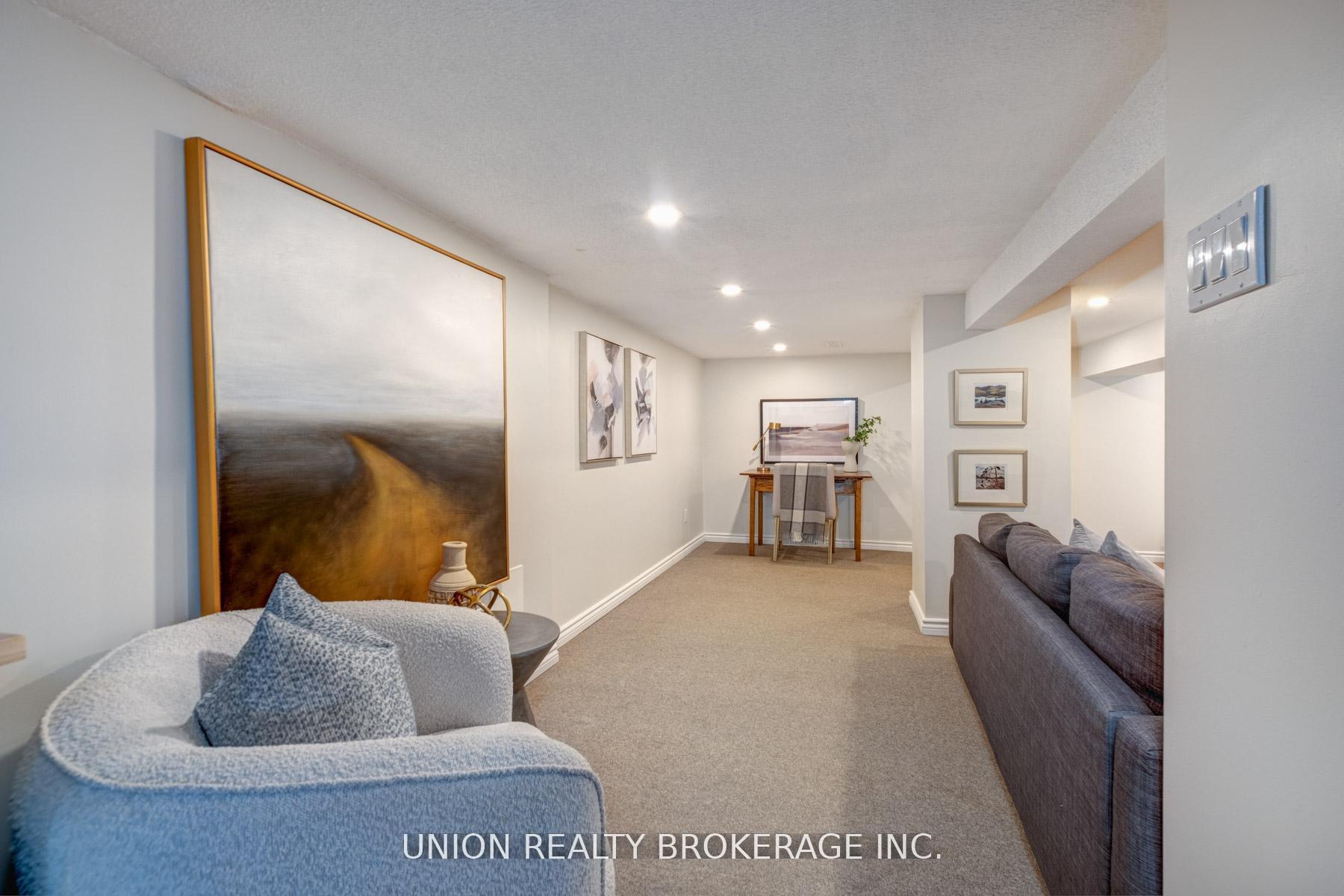 Photo 29 of 316 Westlake Avenue, Toronto, Woodbine-Lumsden — HOMEH