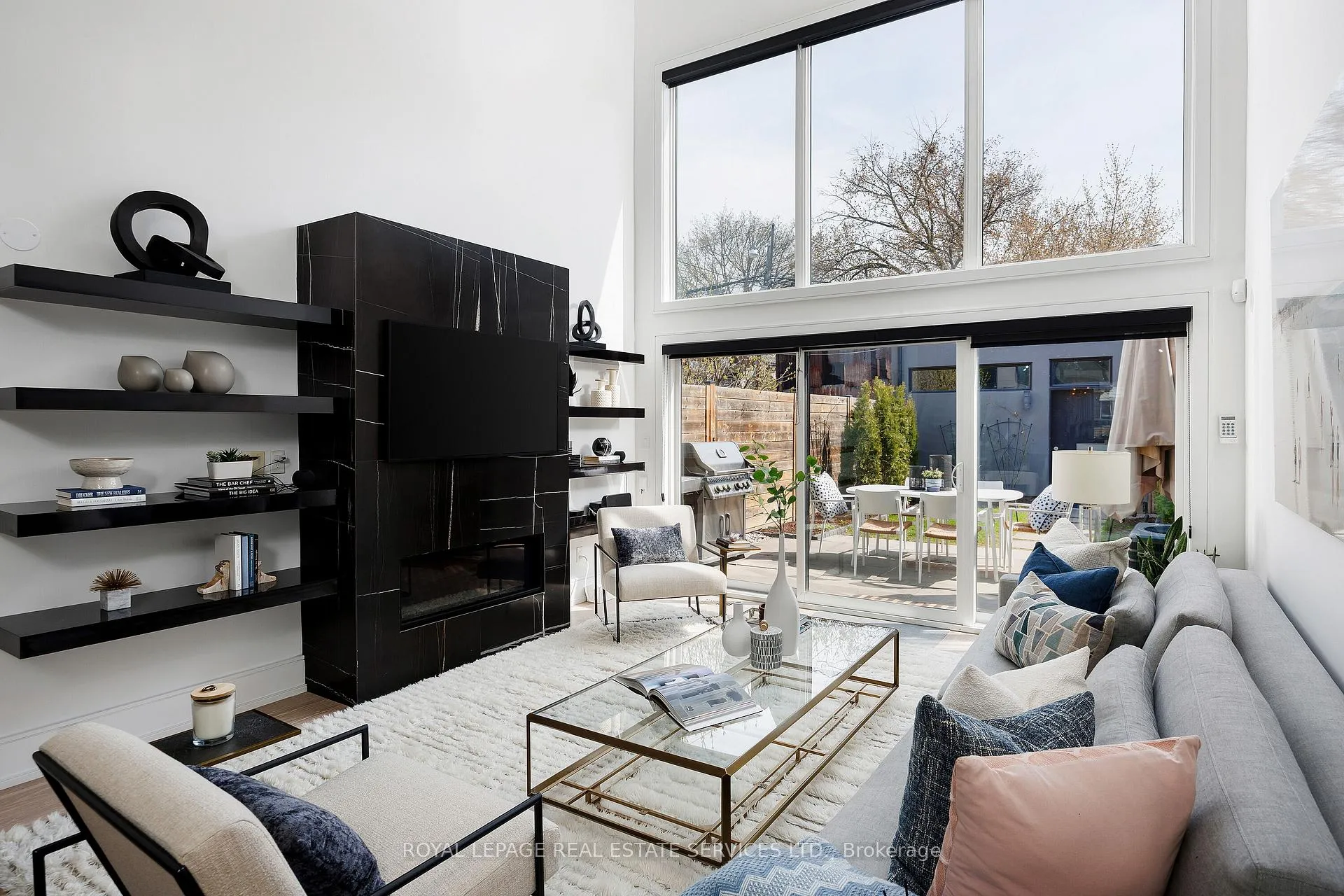 Photo 16 of 121 Markham Street, Toronto, Trinity-Bellwoods — HOMEH