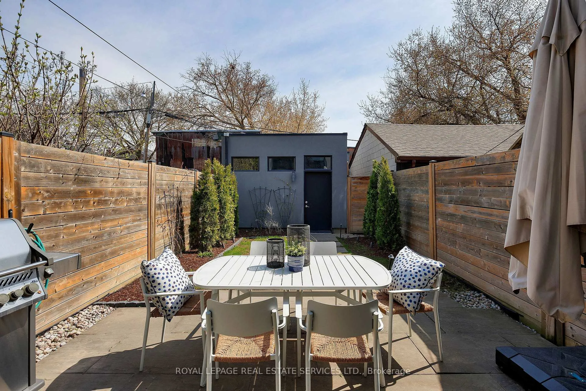 Photo 17 of 121 Markham Street, Toronto, Trinity-Bellwoods — HOMEH