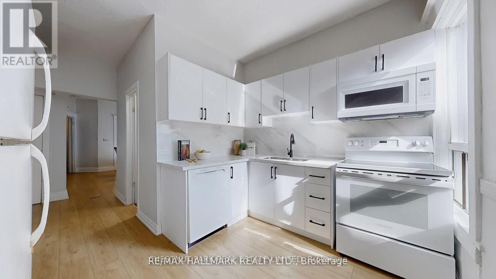 Photo 4 of 28 Caroline Avenue, Toronto, South Riverdale — HOMEH
