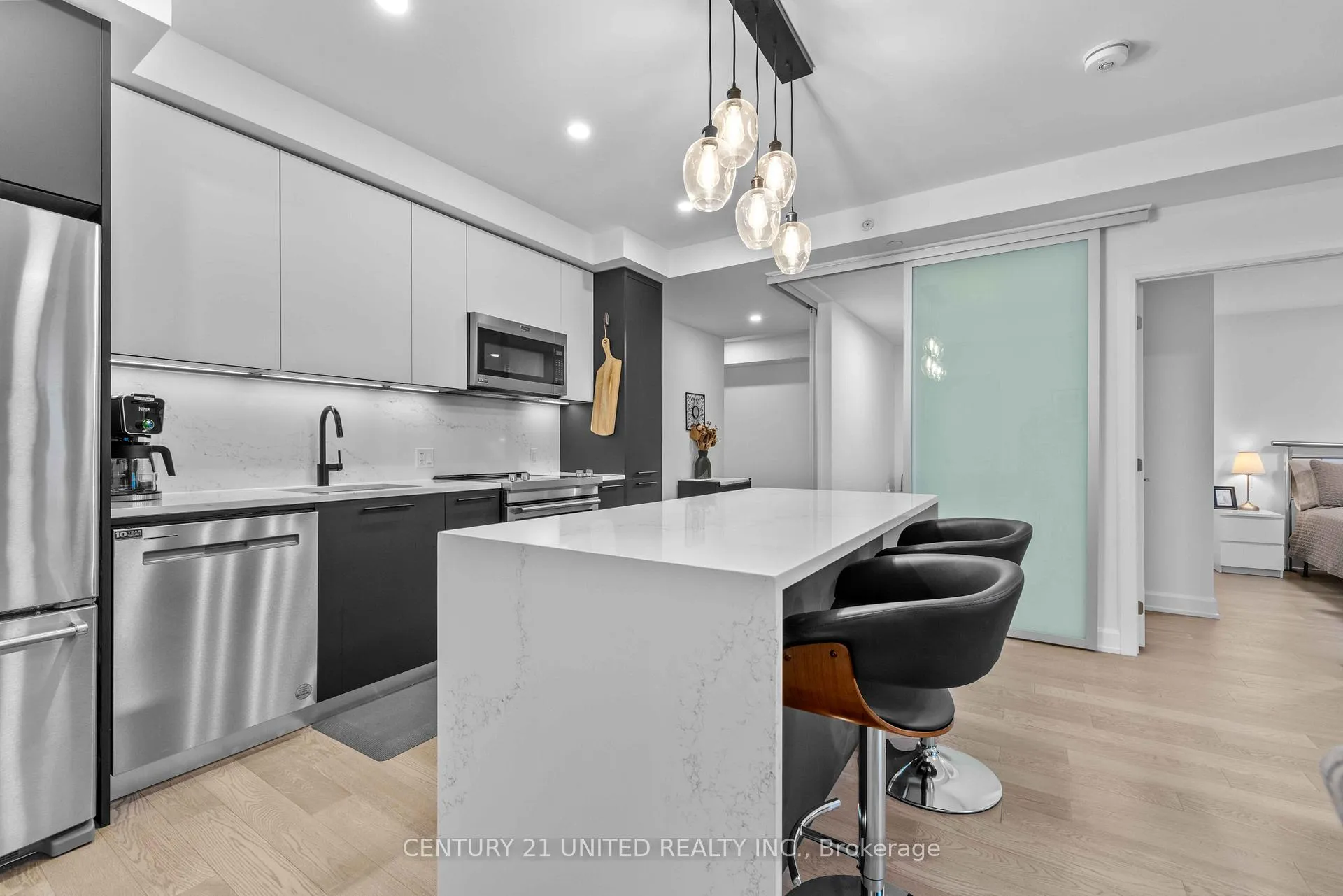 Photo 12 of Unit 712, 195 Hunter Street E, Peterborough, Ashburnham Ward 4 — HOMEH