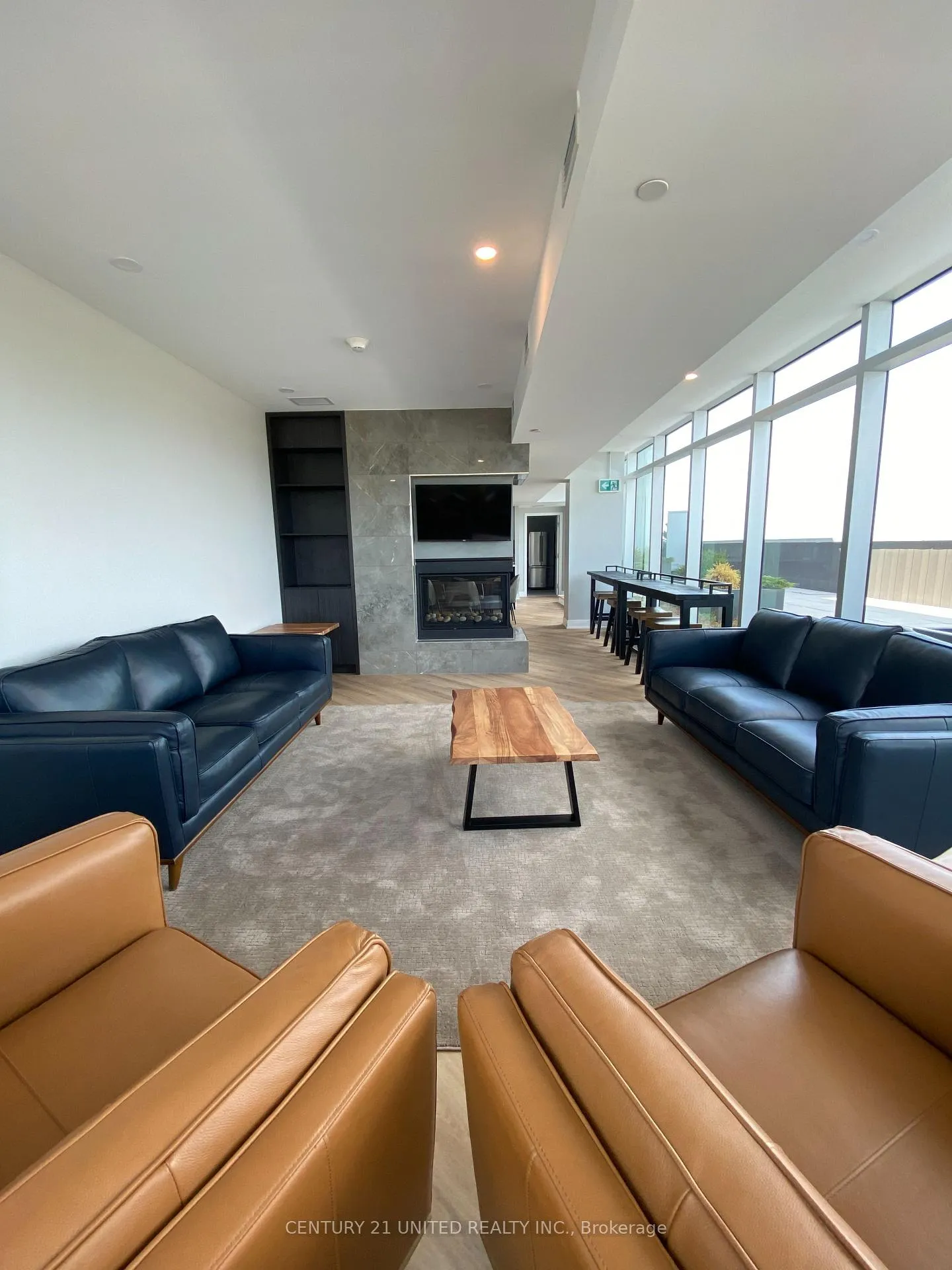 Photo 33 of Unit 712, 195 Hunter Street E, Peterborough, Ashburnham Ward 4 — HOMEH