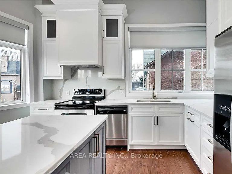 Photo 1 of 543A Parliament Street, Toronto, Cabbagetown-South St. James Town — HOMEH