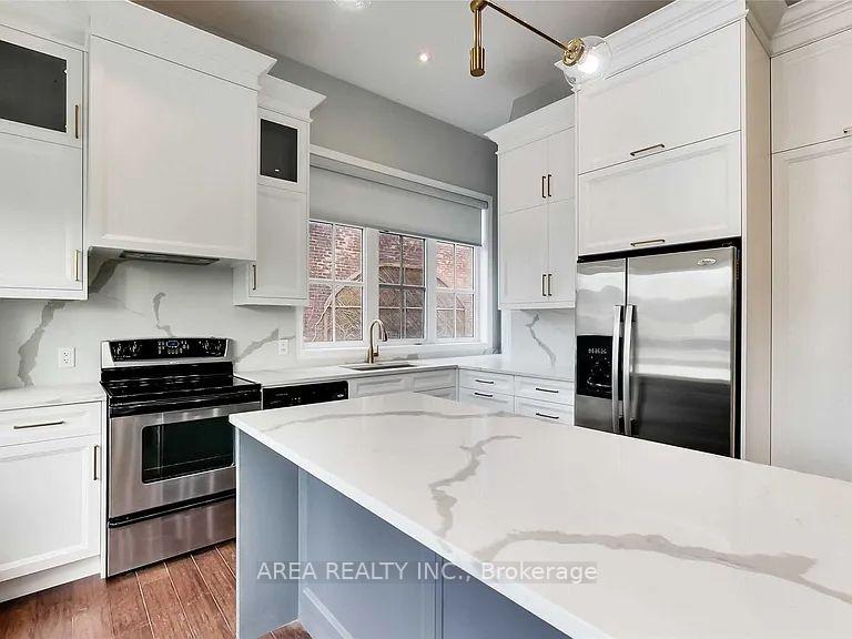 Photo 3 of 543A Parliament Street, Toronto, Cabbagetown-South St. James Town — HOMEH