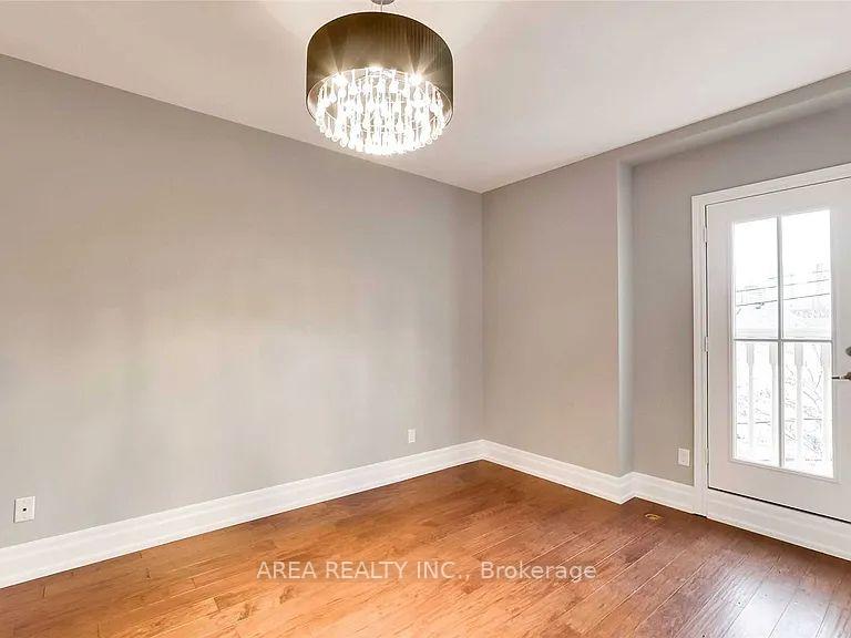 Photo 14 of 543A Parliament Street, Toronto, Cabbagetown-South St. James Town — HOMEH