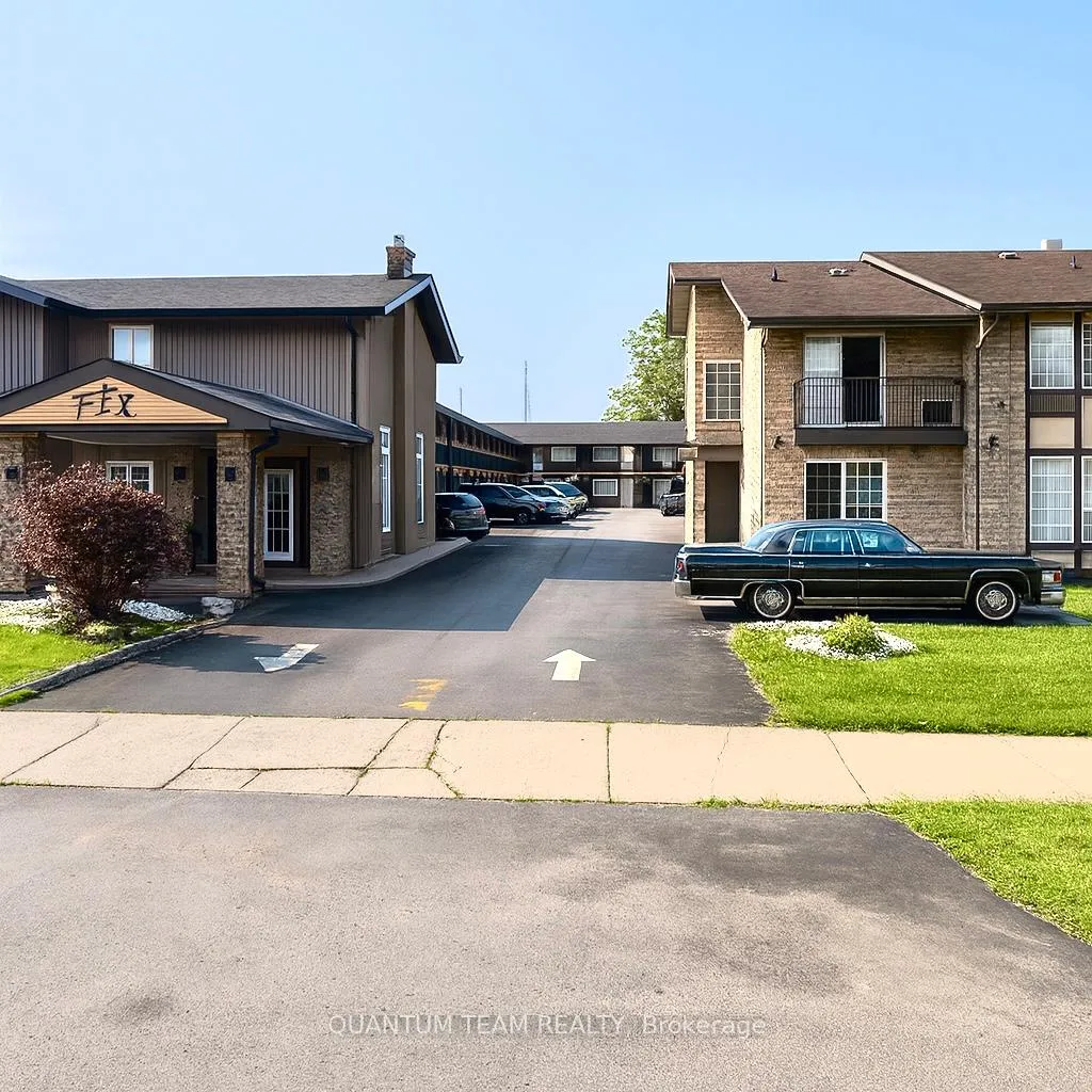 Photo 7 of 8004 Lundy's Lane, Niagara Falls, West Wood — HOMEH