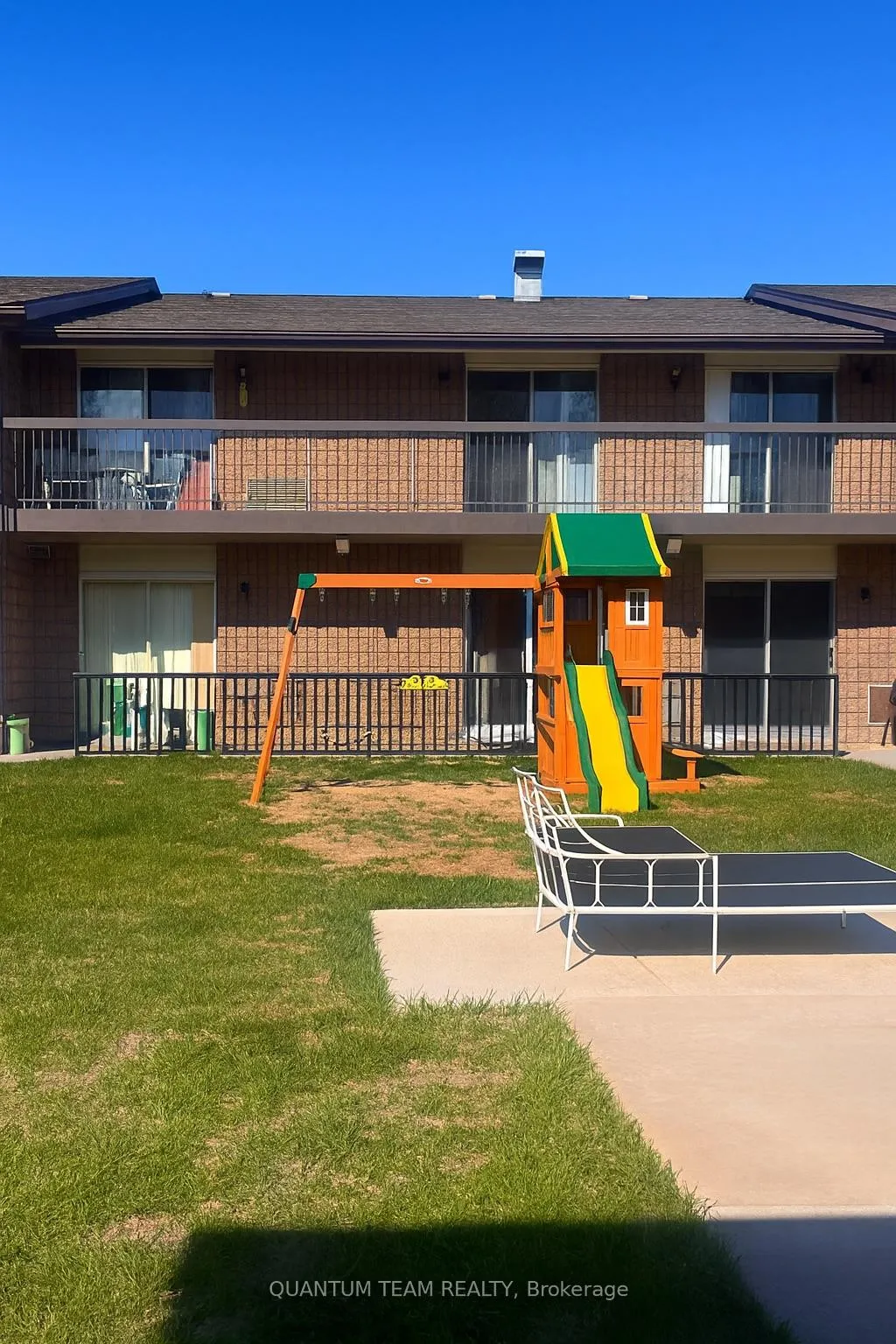 Photo 9 of 8004 Lundy's Lane, Niagara Falls, West Wood — HOMEH