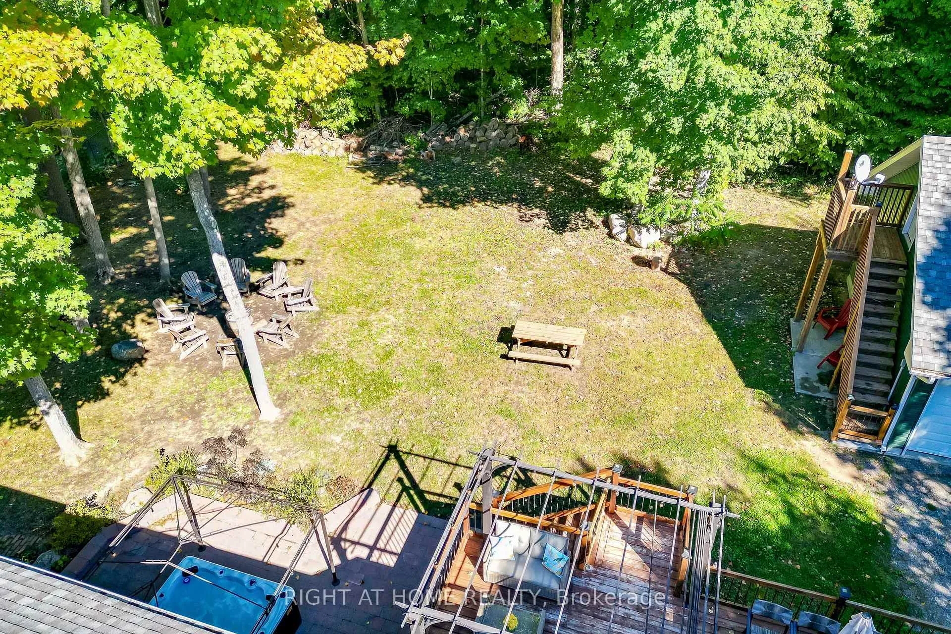 Photo 41 of 137 Desroches Trail, Tiny, Rural Tiny — HOMEH