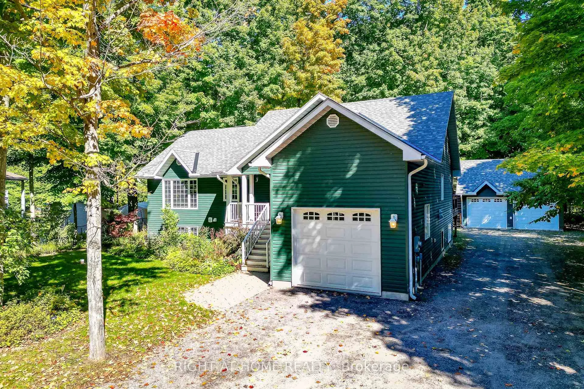 Photo 43 of 137 Desroches Trail, Tiny, Rural Tiny — HOMEH