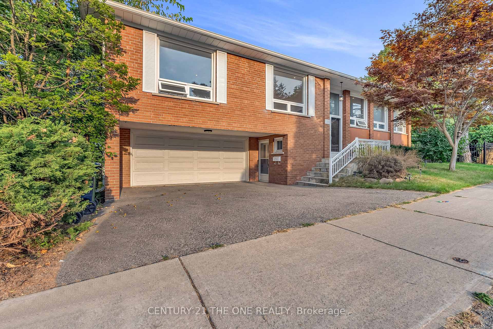 Front of 225 Maxome Avenue