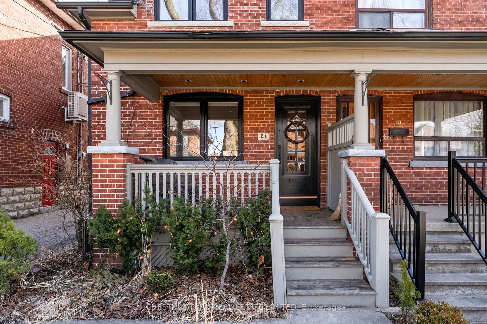 Photo 3 of 21 Hector Avenue, Toronto, Wychwood — HOMEH