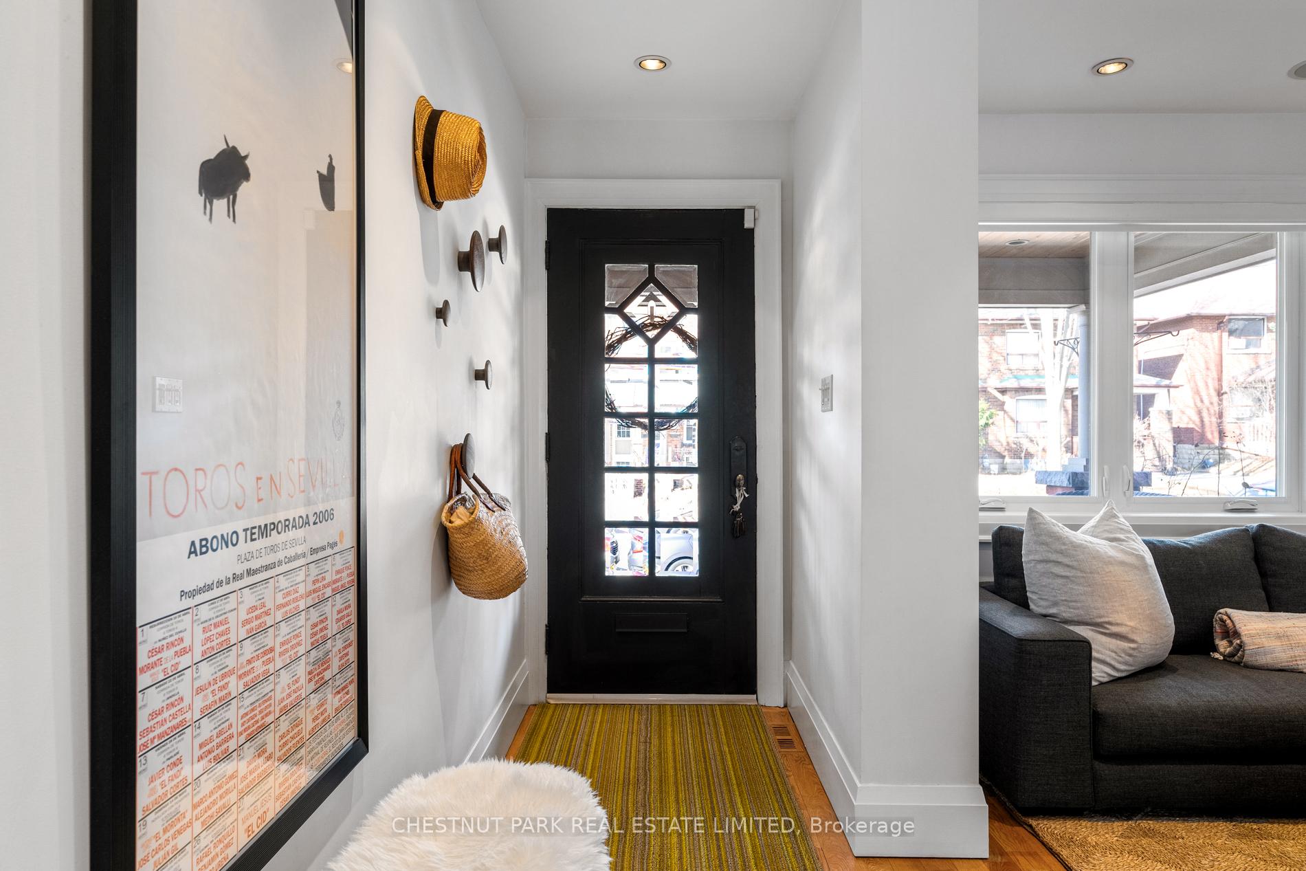 Photo 4 of 21 Hector Avenue, Toronto, Wychwood — HOMEH