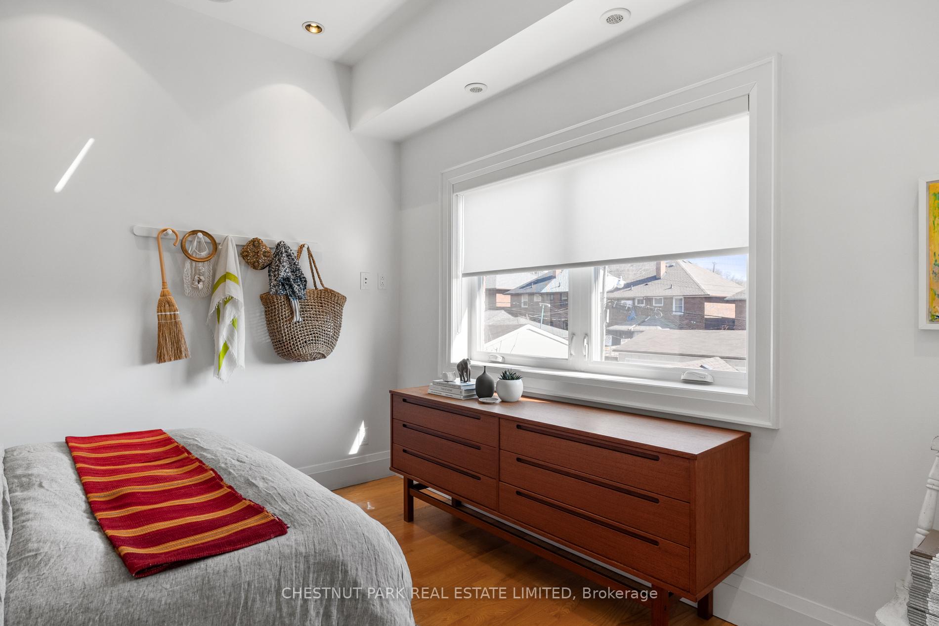 Photo 24 of 21 Hector Avenue, Toronto, Wychwood — HOMEH