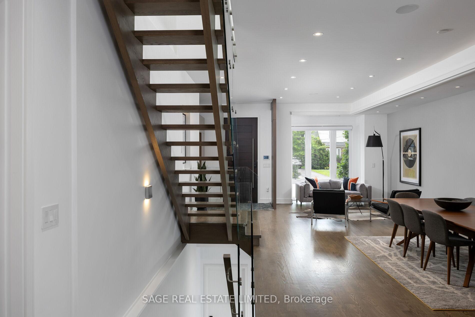 Photo 13 of 24 Squires Avenue, Toronto, O'Connor-Parkview — HOMEH