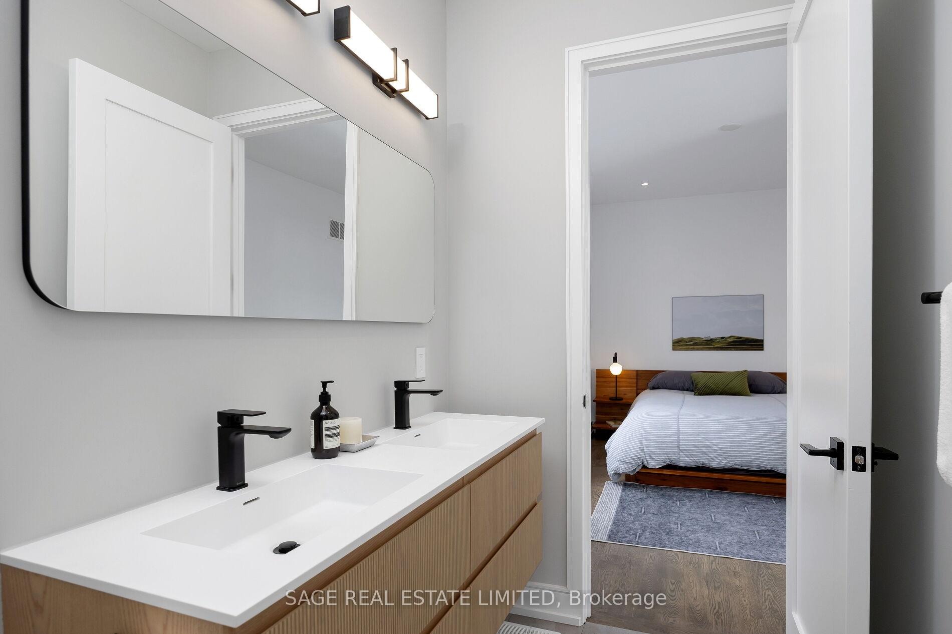 Photo 37 of 24 Squires Avenue, Toronto, O'Connor-Parkview — HOMEH